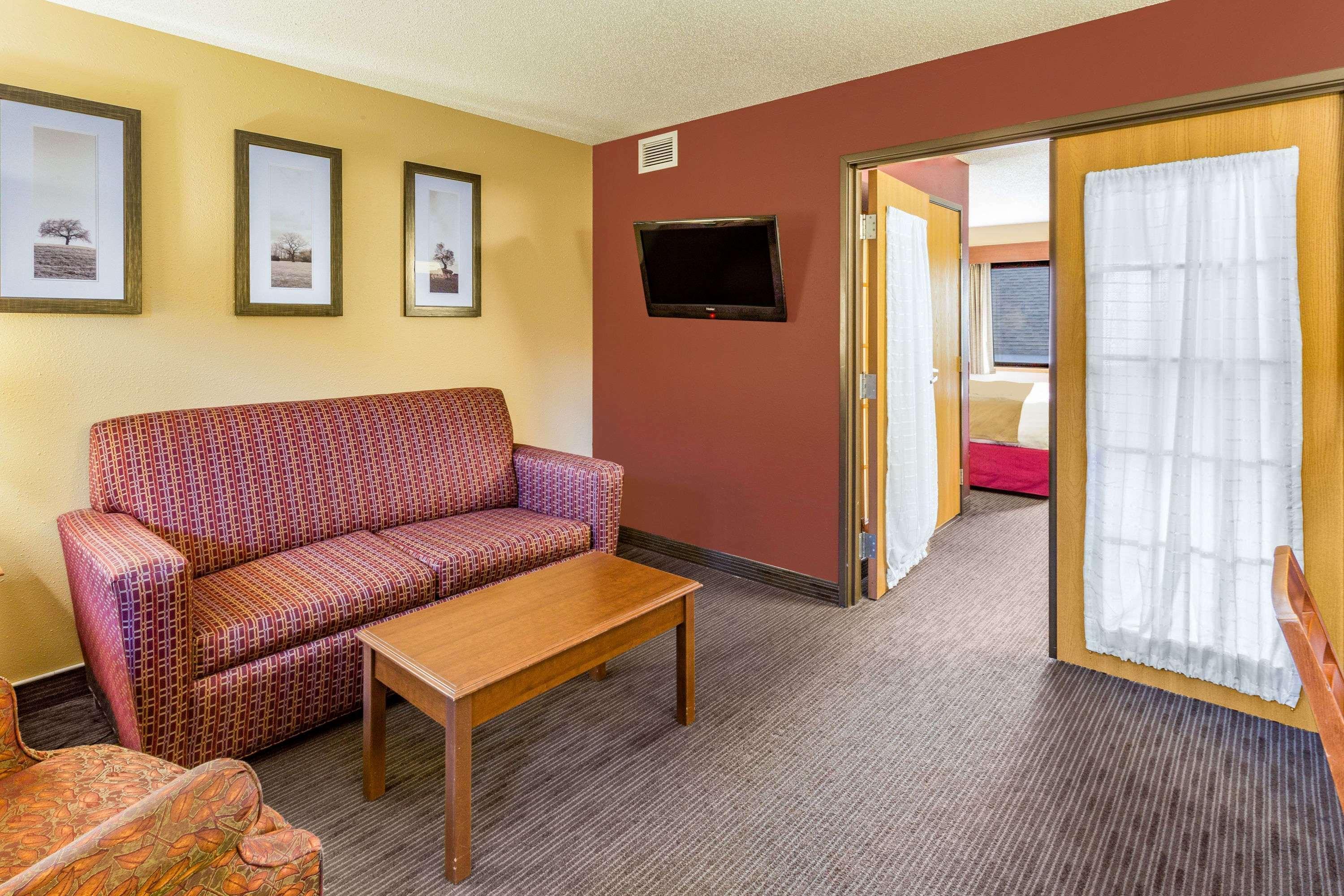 Americinn By Wyndham Duluth South Proctor Black Woods Event Ctr Extérieur photo