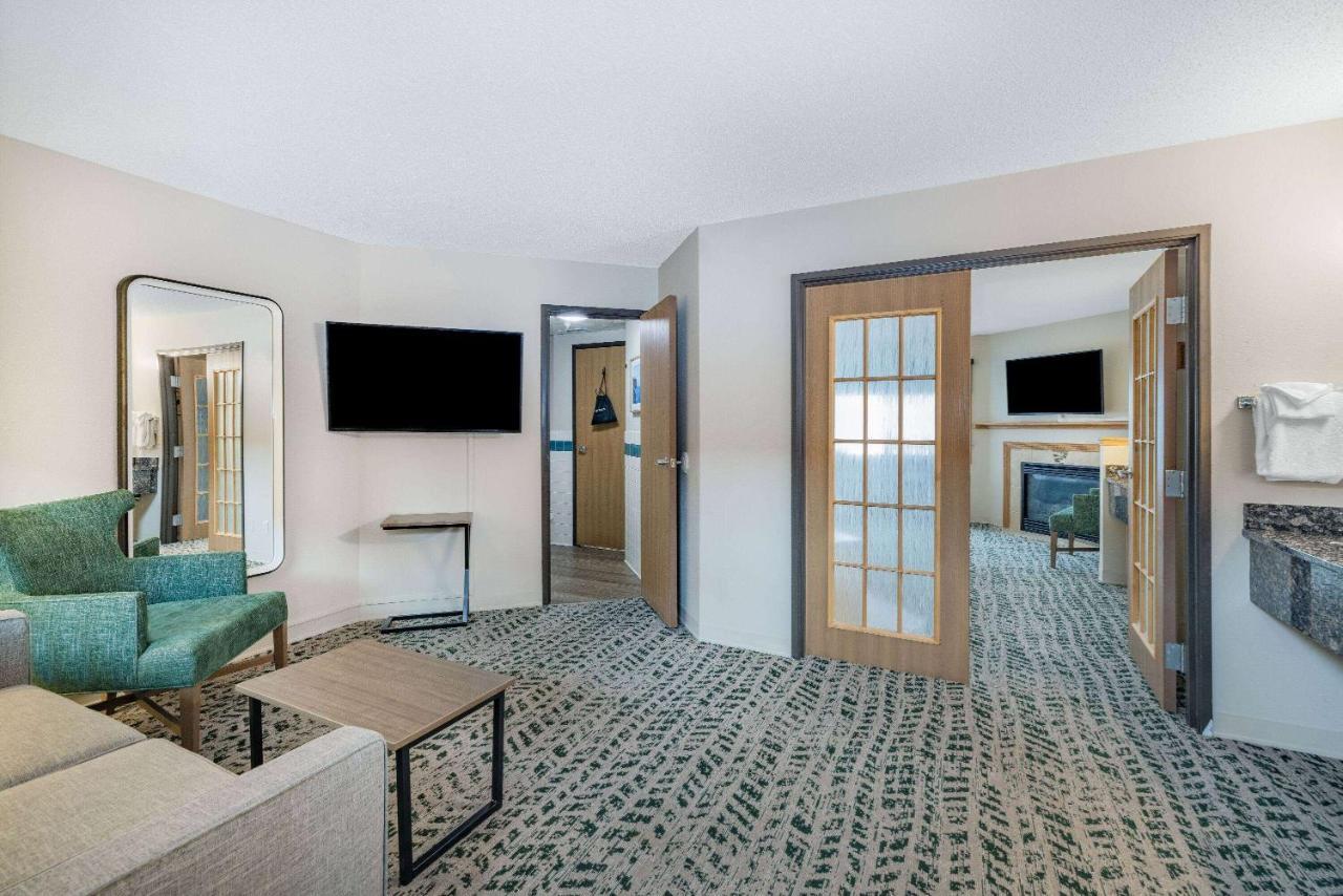 Americinn By Wyndham Duluth South Proctor Black Woods Event Ctr Extérieur photo