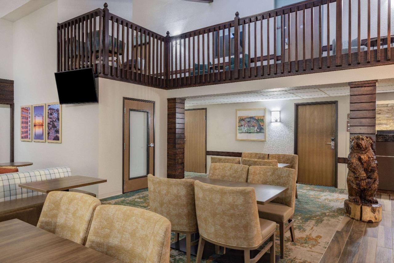 Americinn By Wyndham Duluth South Proctor Black Woods Event Ctr Extérieur photo